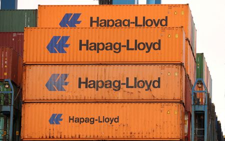 Shipping firms take first steps towards Red Sea return