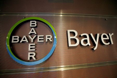 Bayer holds off on break-up to focus on management revamp for now -sources