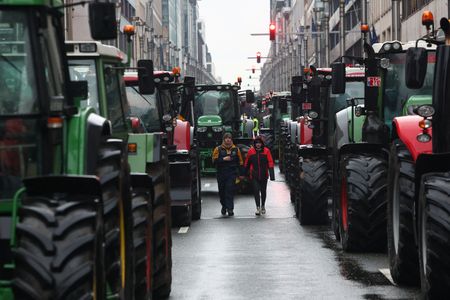 Farmers protest across Europe, press ministers to act